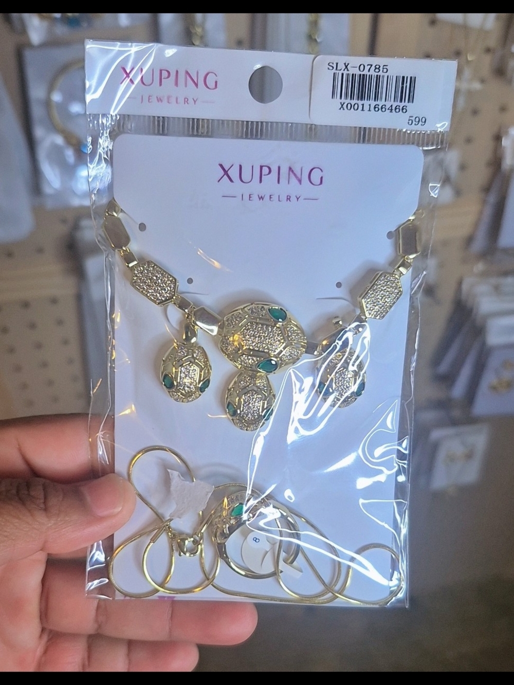 Xuping gold-tone necklace with snake details